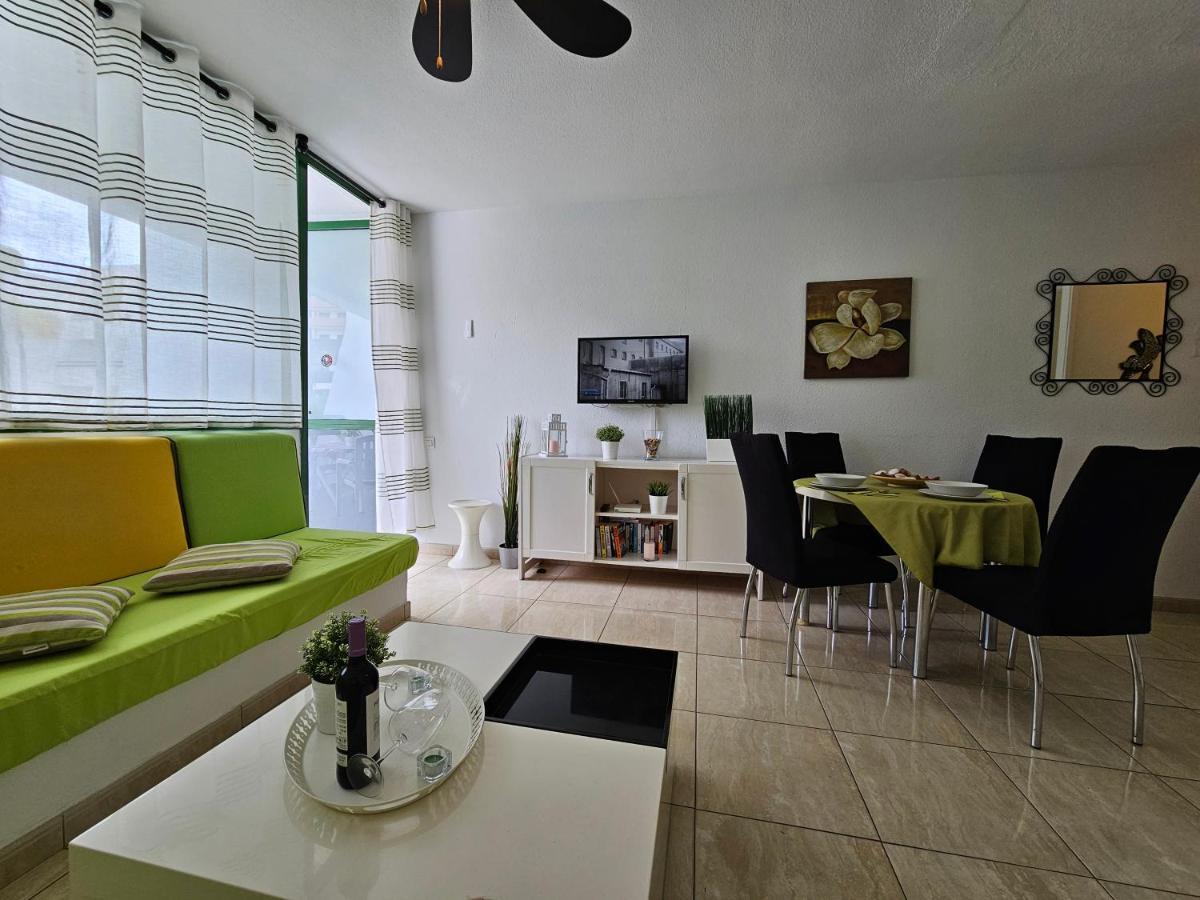 Casa Palmera 3 Only 150 Metres To The Beach, Heated Pool, Wifi, Sat-Tv, Balcony Arona  Eksteriør billede