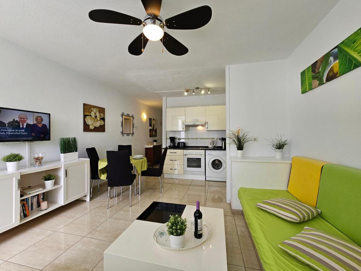 Casa Palmera 3 Only 150 Metres To The Beach, Heated Pool, Wifi, Sat-Tv, Balcony Arona  Eksteriør billede